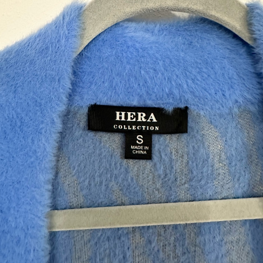 Hera Collection Blue and Tan Robe - Picture 3 of 7
